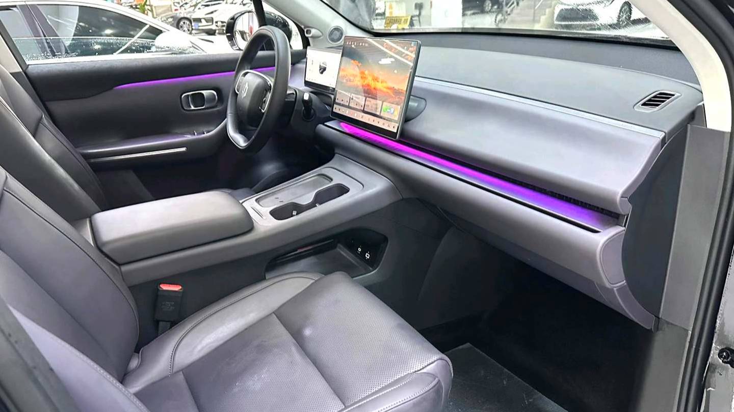 LEAP 2024 C16 Extended Range 200 Smart Edition