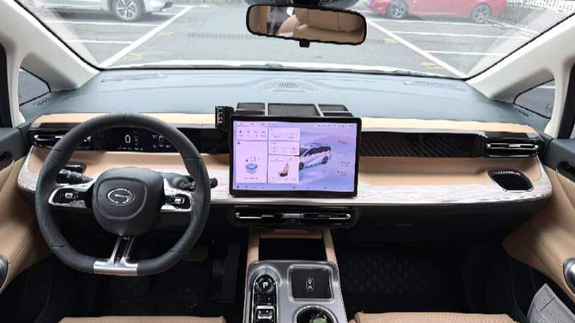 GAC 2024 E8 Honor Series 2.0L Honor Edition