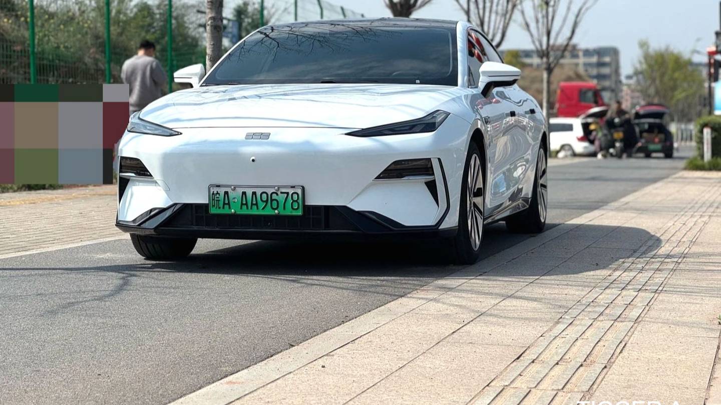 GALAXY 2024 E8 665km Rear Drive Starship Long Voyage Edition