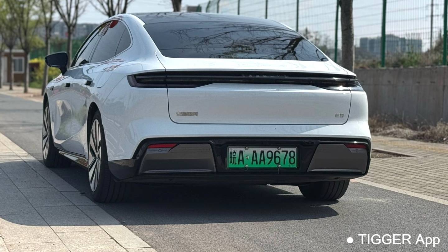 GALAXY 2024 E8 665km Rear Drive Starship Long Voyage Edition