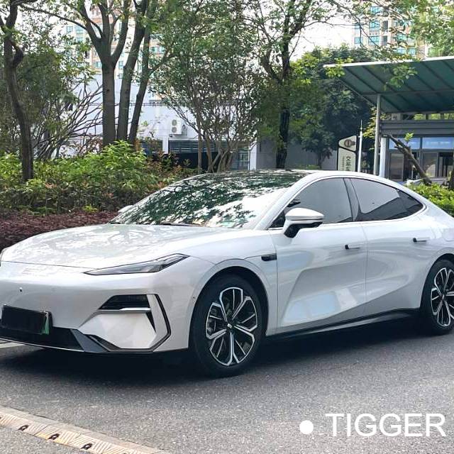 GALAXY 2025 E8 700km long-distance intelligent driving version Used Car