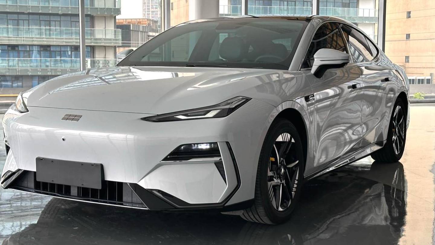 GALAXY 2024 E8 550km rear wheel drive PRO