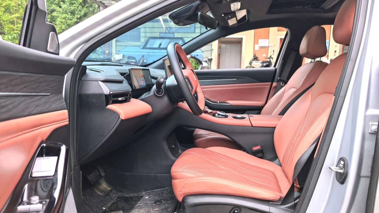 GALAXY 2025 L6 EM-i 140km Exploration+Edition