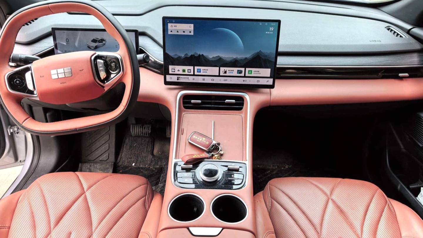 GALAXY 2025 L6 EM-i 140km Exploration+Edition