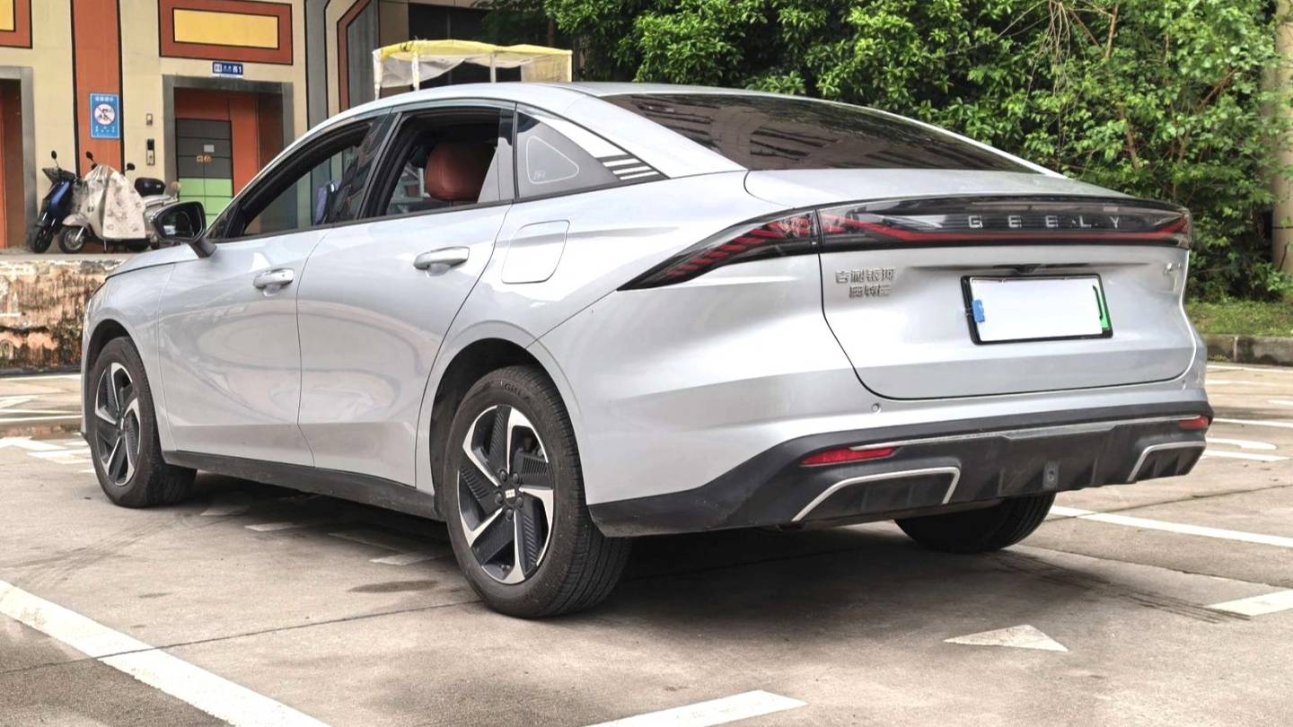 GALAXY 2025 L6 EM-i 140km Exploration+Edition