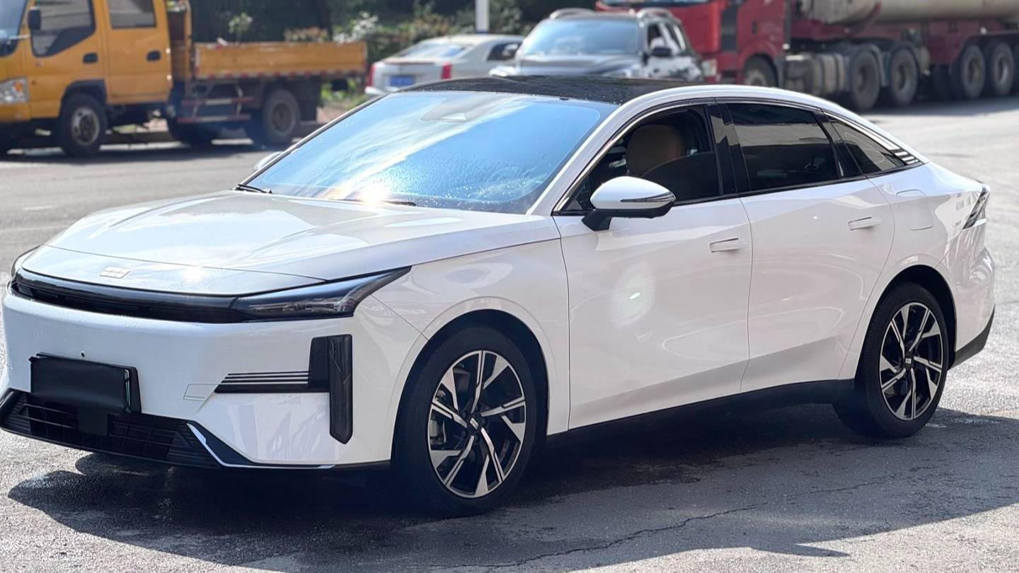 GALAXY 2023 L6 125km starship