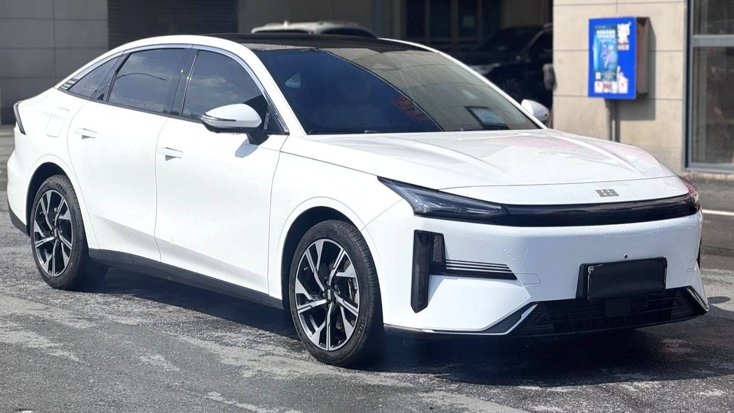 GALAXY 2023 L6 125km starship