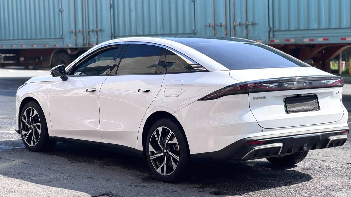 GALAXY 2023 L6 125km starship