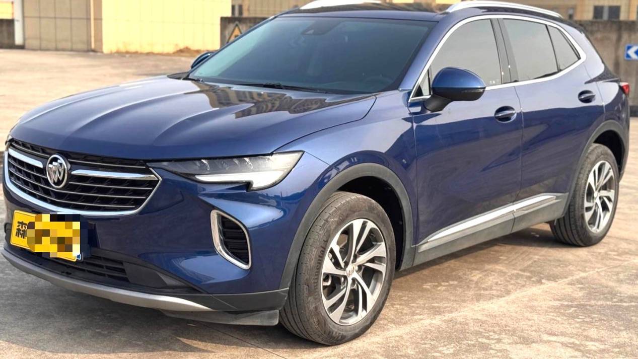 Buick 2023 ENVISION Encore S 652T two wheel drive luxury model