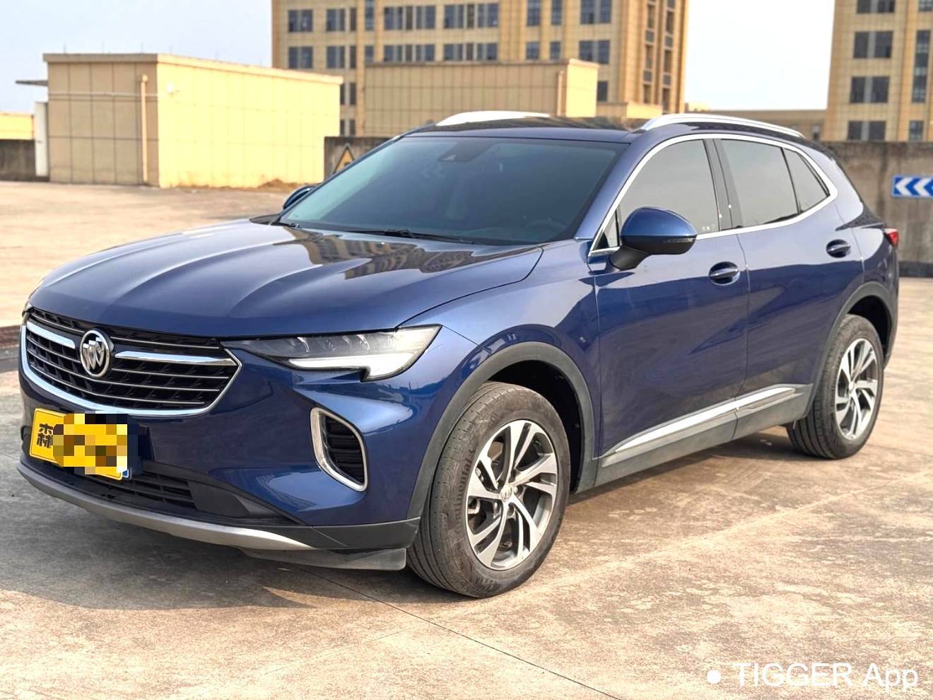 مستعمل Buick 2023 ENVISION Encore S 652T two wheel drive luxury model