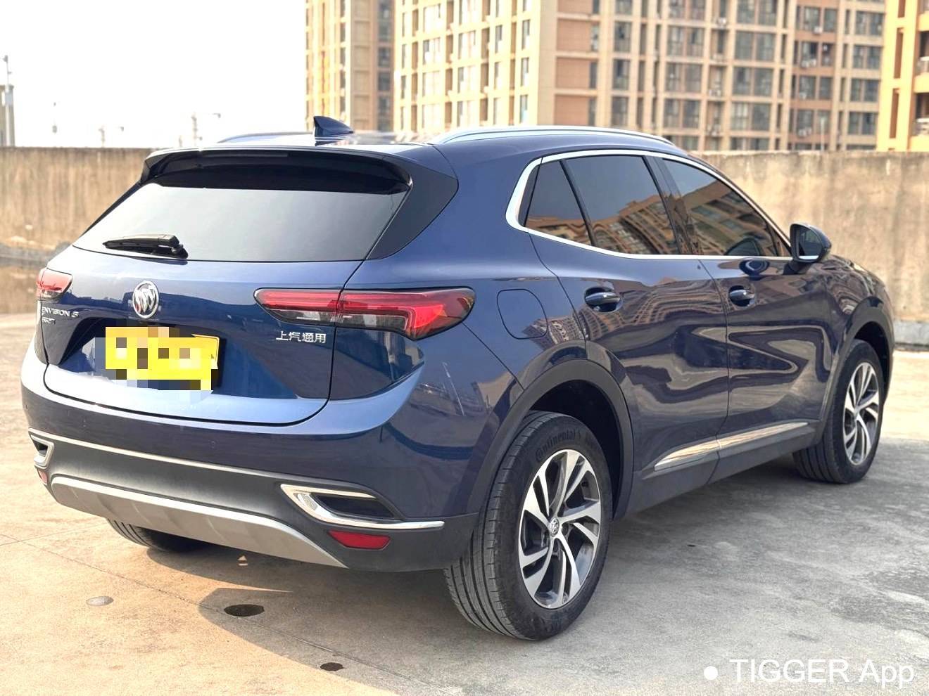مستعمل Buick 2023 ENVISION Encore S 652T two wheel drive luxury model