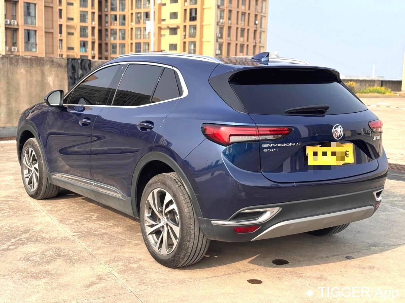 مستعمل Buick 2023 ENVISION Encore S 652T two wheel drive luxury model