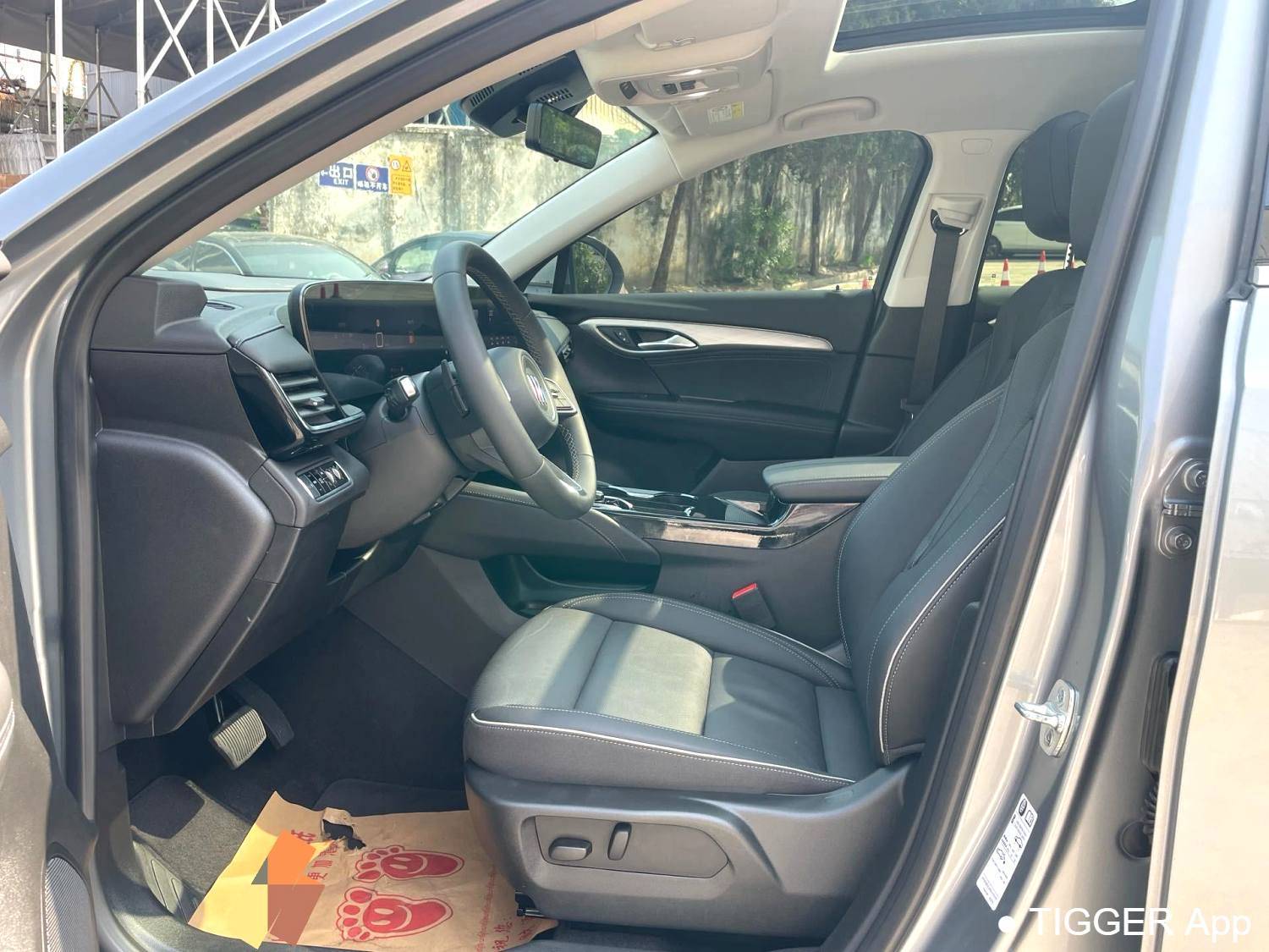 مستعمل Buick 2025 ENVISION Encore Plus 28T 2WD Platinum Edition
