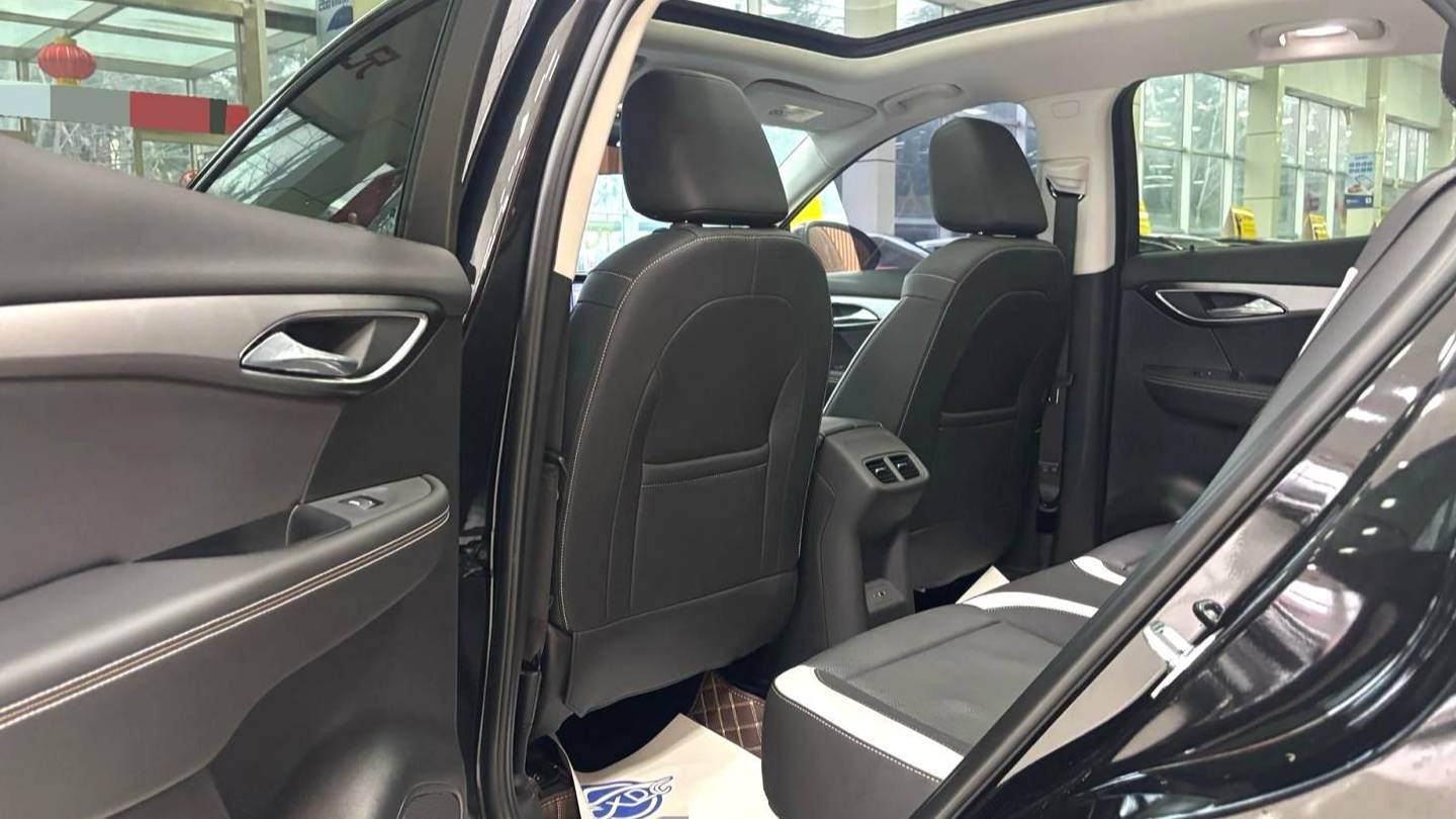 Buick 2024 ENVISION Encore S 25T Black Style Fashion Edition
