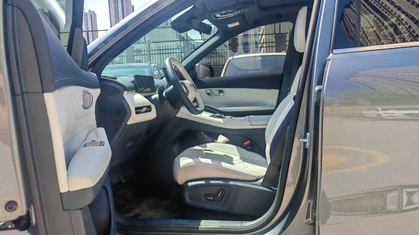 GALAXY 2025 Starray EM-i 120km Navigation Edition