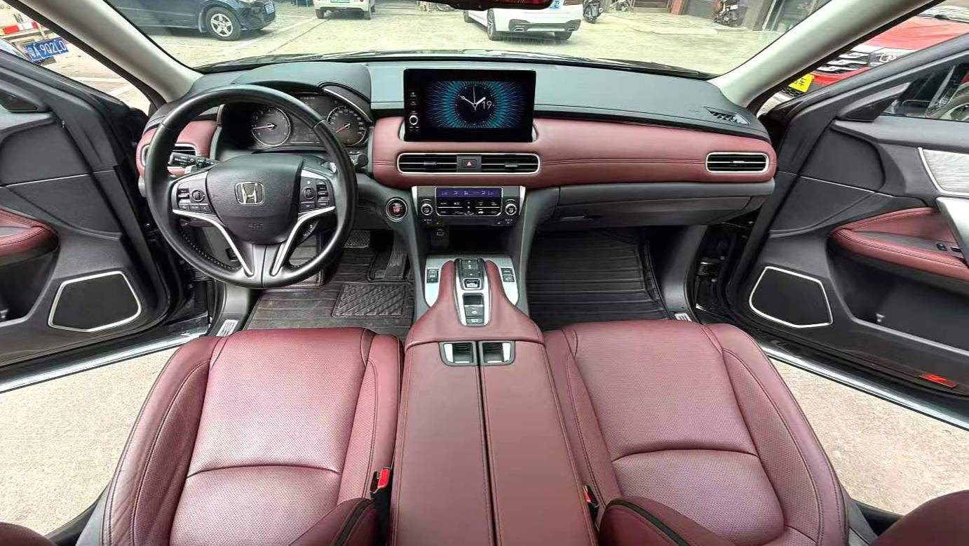 HONDA 2023 AVANCIER 370TURBO 2WD Luxury Edition