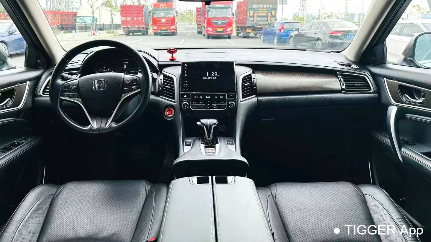 HONDA 2023 AVANCIER 240TURBO 2WD Smart Edition