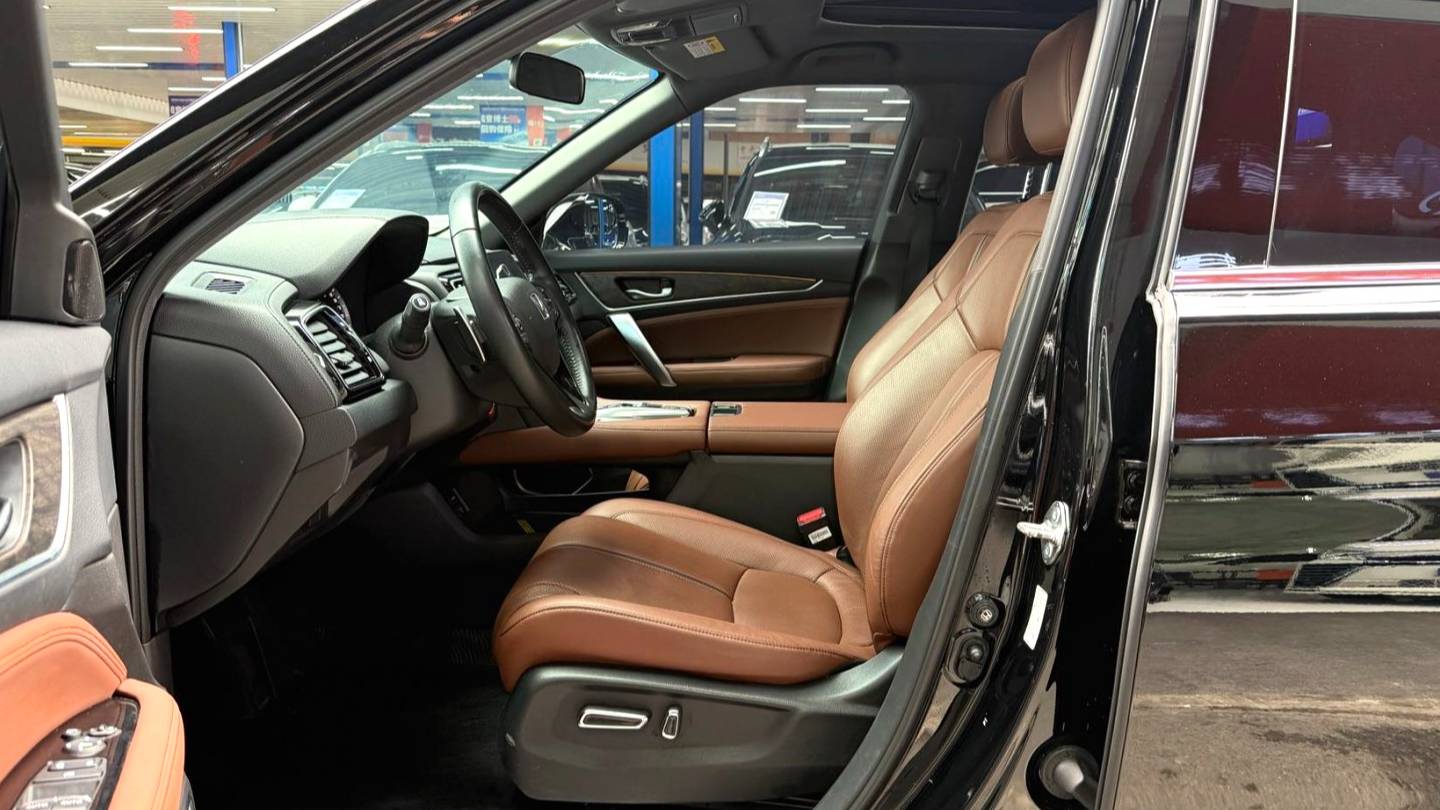 HONDA 2023 UR-V 370TURBO 2WD Zunya Edition