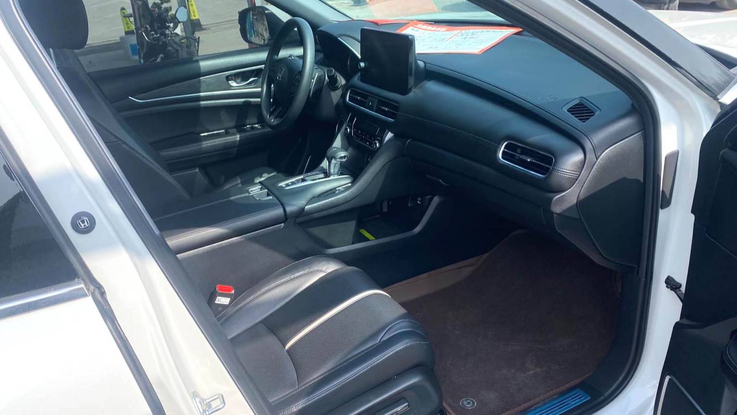 HONDA 2023 UR-V 240TURBO 2WD Joyful Edition