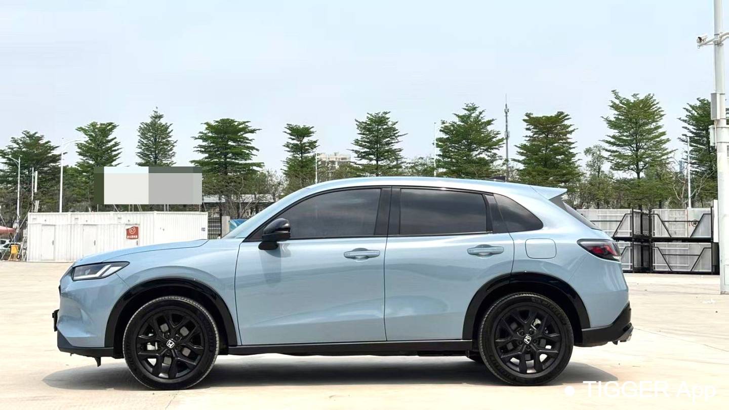 HONDA 2023 ZR-V 2.0L e: HEV Rui · Premium Edition