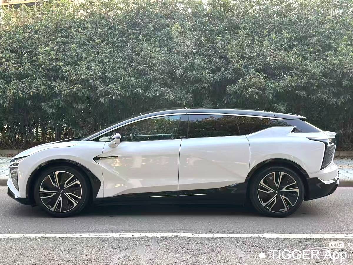 HiPhi 2022 HiPhi X Zhiyuan Edition 6-seater Long Range Edition