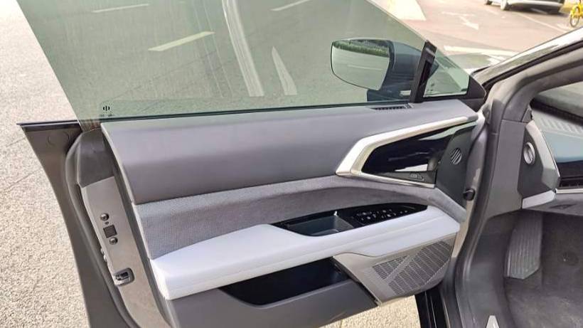 HiPhi 2023 HiPhi Z Five seater version