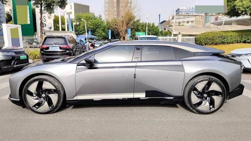 HiPhi 2023 HiPhi Z Five seater version