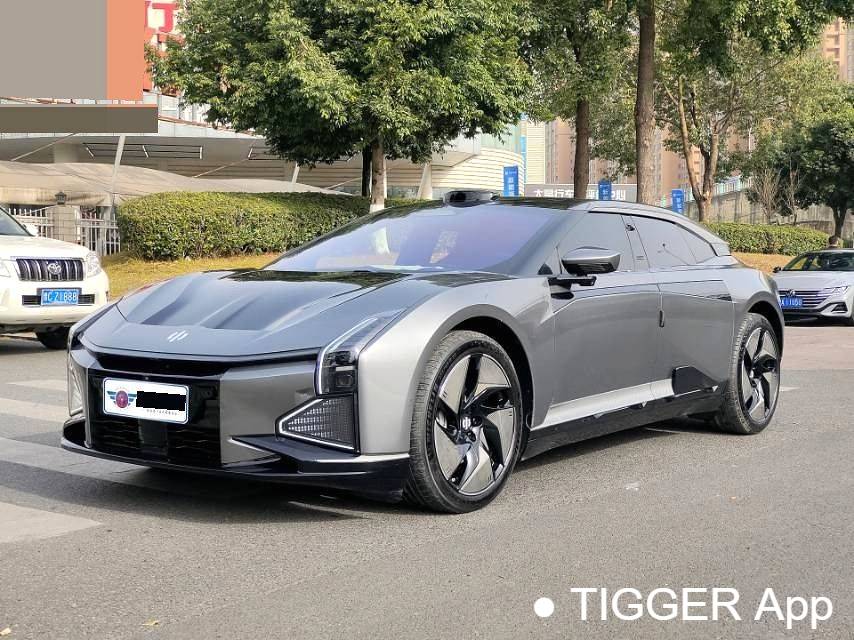 HiPhi 2023 HiPhi Z Five seater version