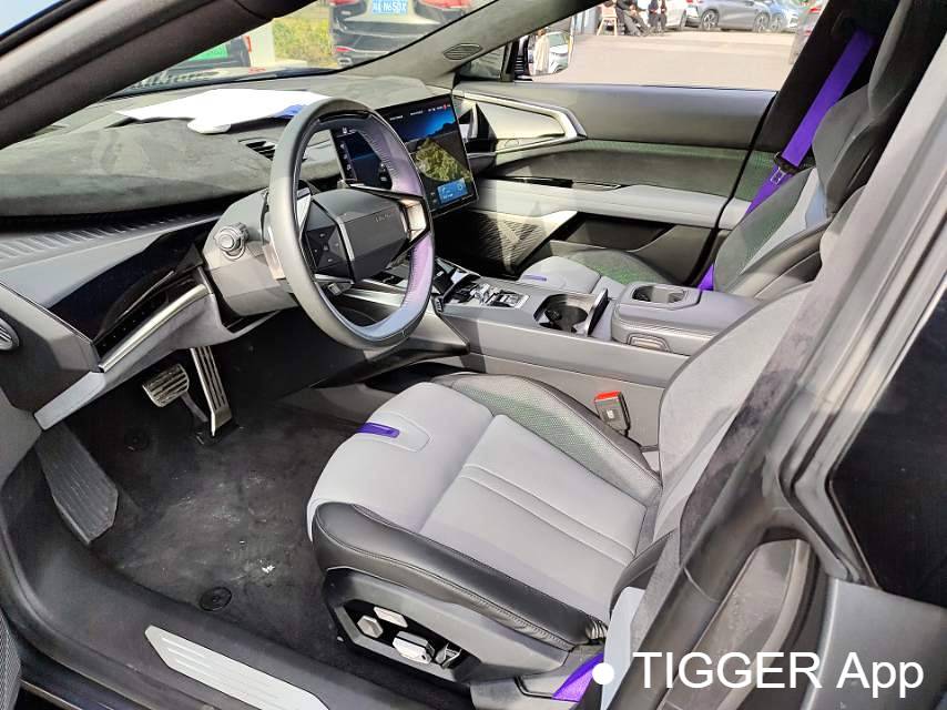 HiPhi 2023 HiPhi Z Five seater version