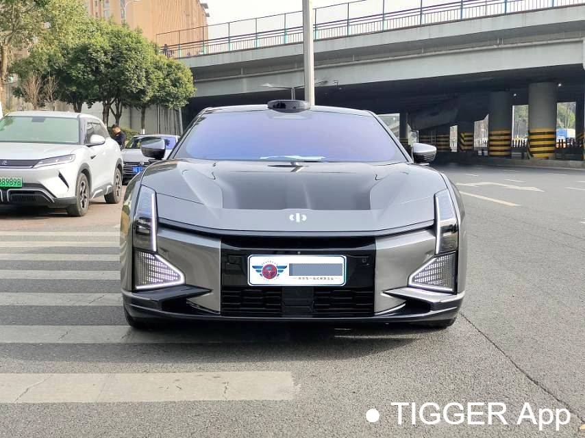 HiPhi 2023 HiPhi Z Five seater version