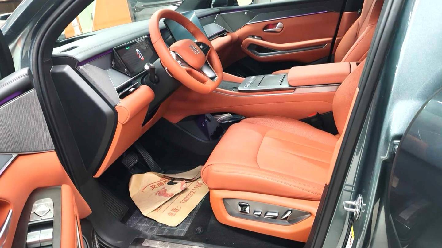 BYD 2025 BYD Tang L DM 175KM Drone Player Edition