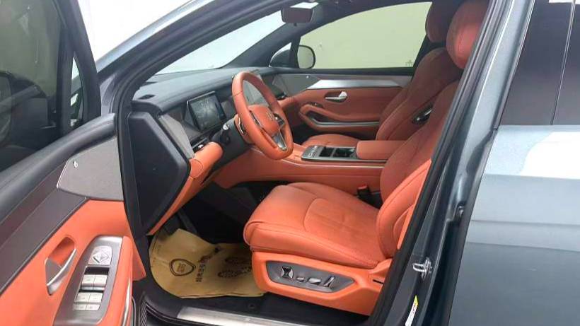 BYD 2025 BYD Tang L DM 215KM laser radar flagship model