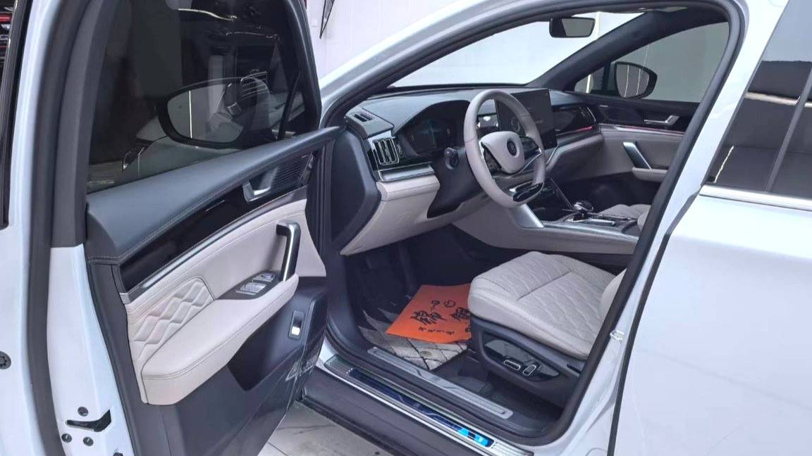 BYD 2024 BYD Tang New Energy DM-i Honor Edition 112KM Prestige Edition