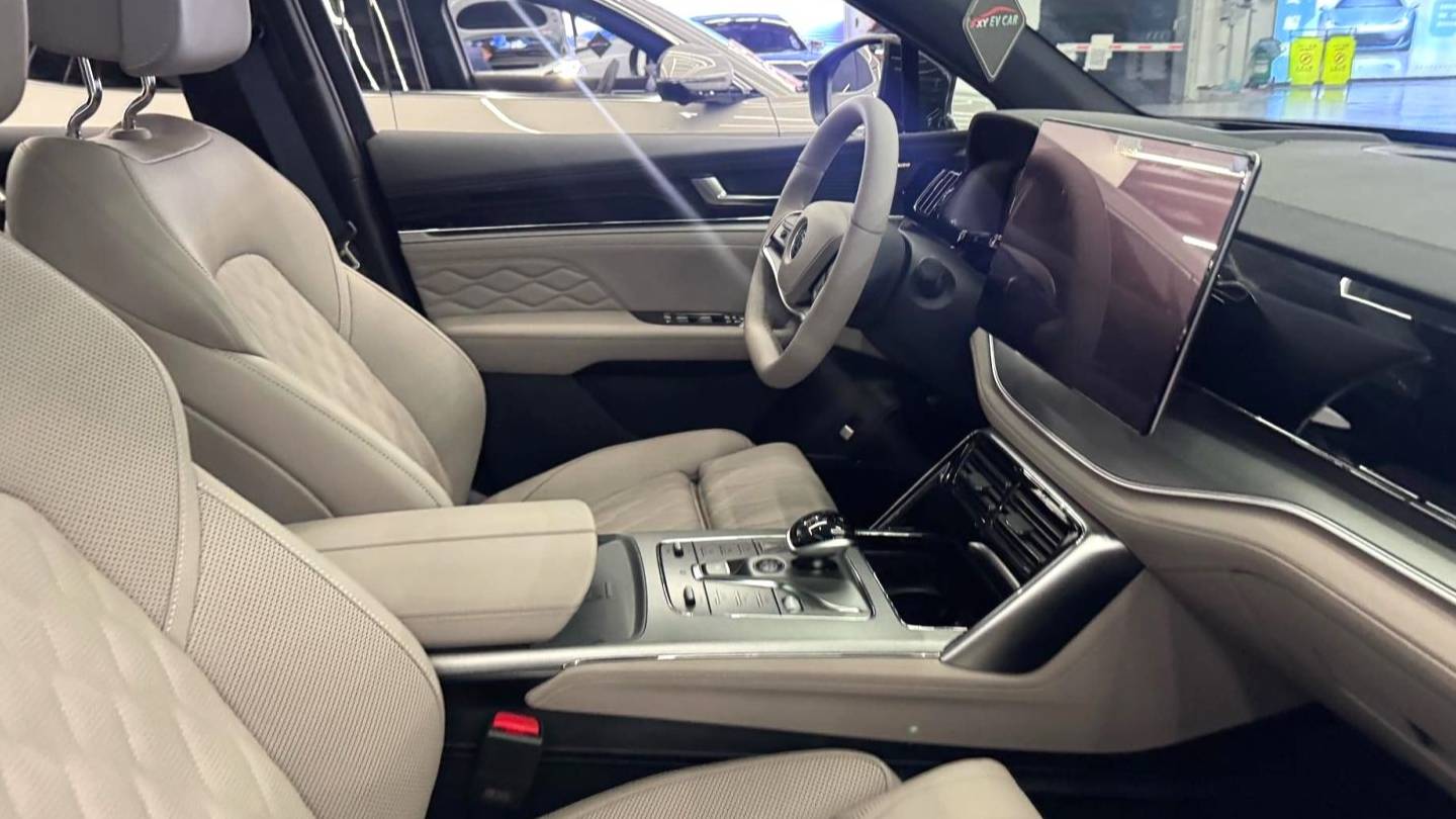 BYD 2025 BYD Tang New Energy Intelligent driving version DM-i 115KM flagship model