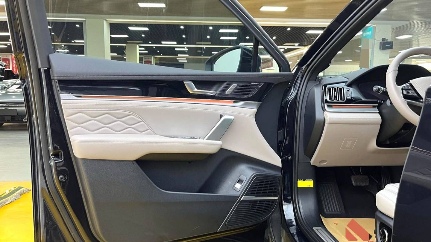 BYD 2024 BYD Tang New Energy EV Honor Edition 600KM Premium Edition