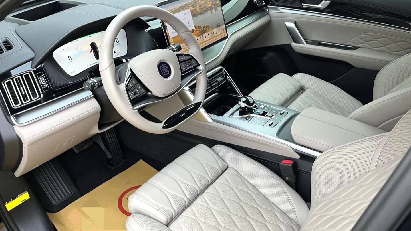 BYD 2024 BYD Tang New Energy EV Honor Edition 600KM Premium Edition