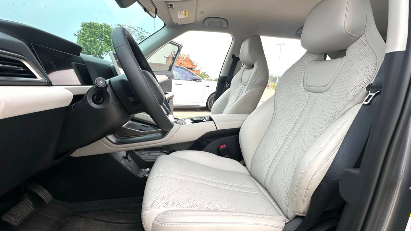 BYD 2024 YUAN UP 401KM Leading Type