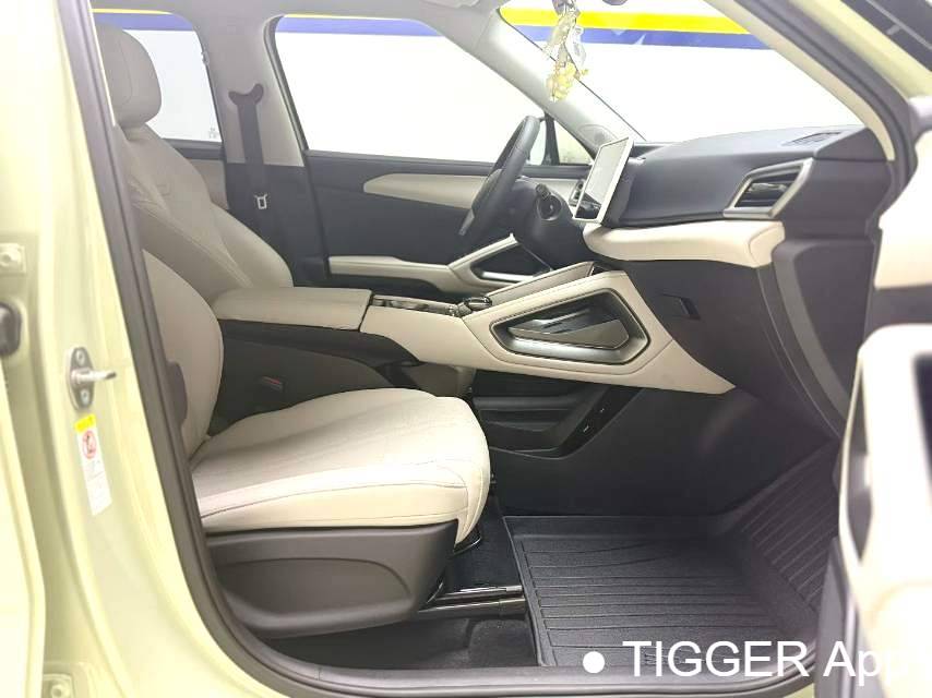 used BYD 2024 YUAN UP 301KM Leading Type