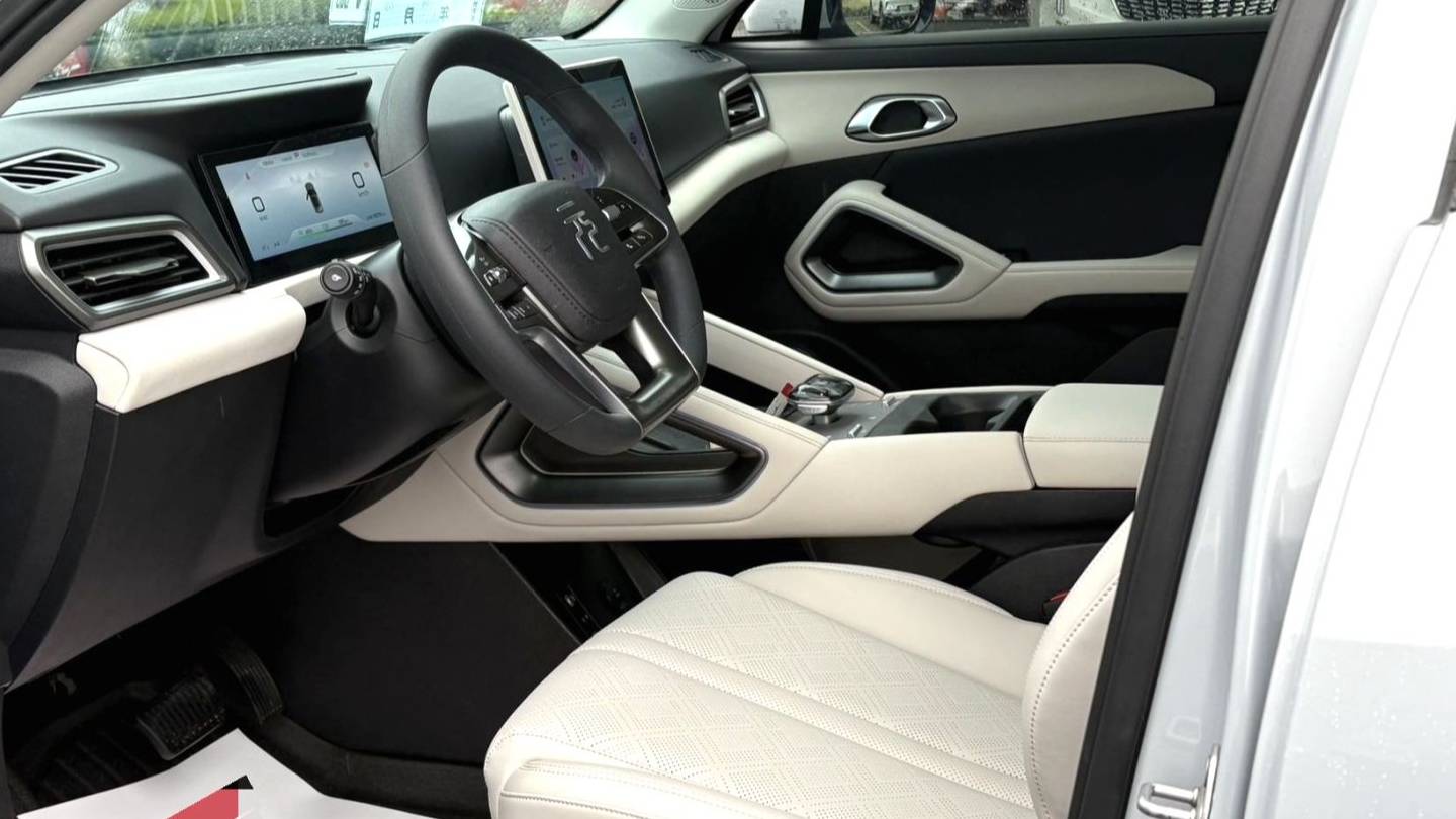 BYD 2024 YUAN UP 401KM Vitality Edition