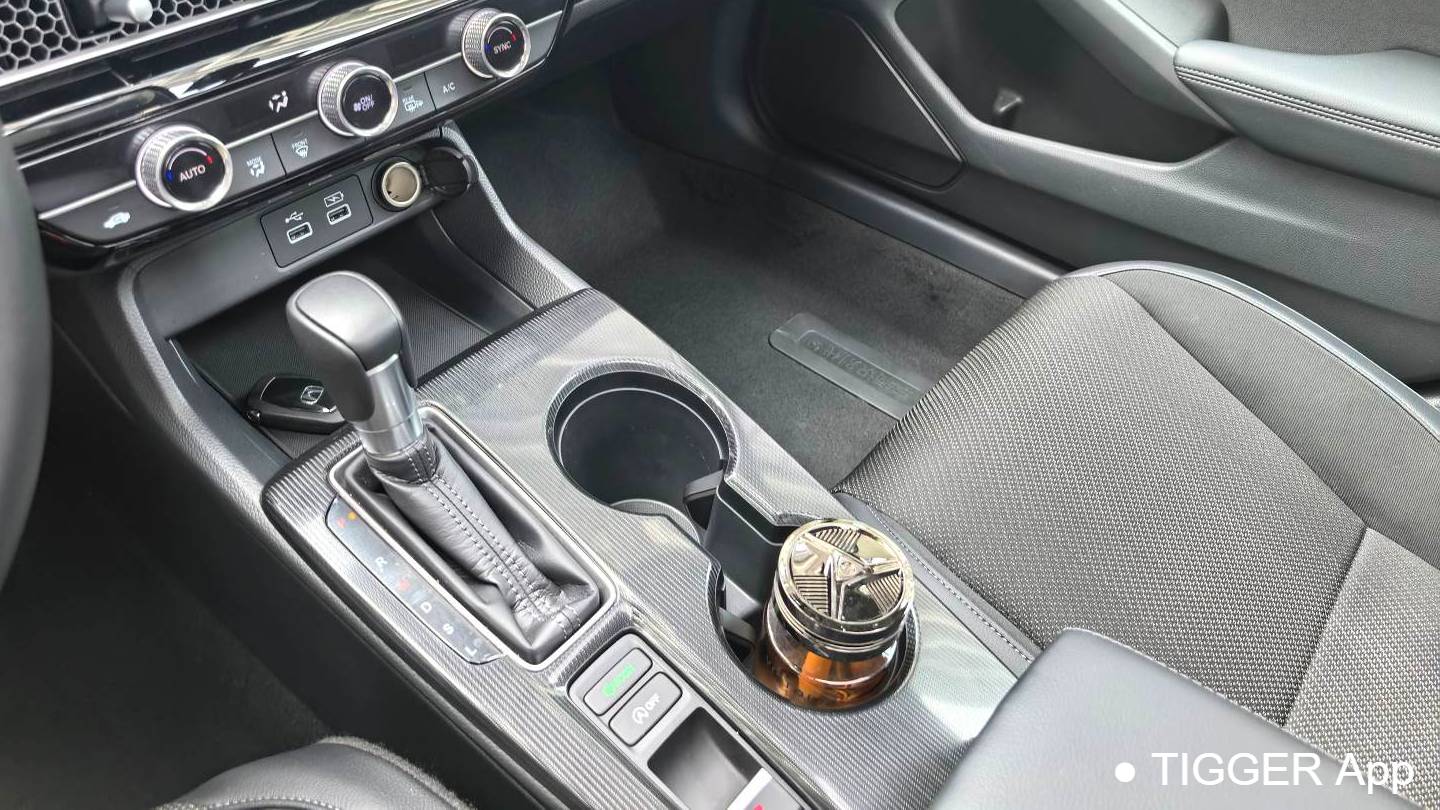 HONDA 2023 INTEGRA 240TURBO CVT Phantom Night · Technology Edition