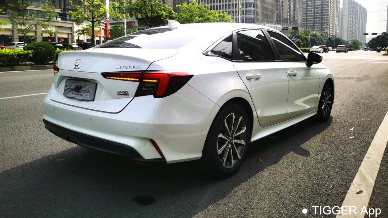 HONDA 2023 INTEGRA 240TURBO CVT Phantom Night · Luxury Edition