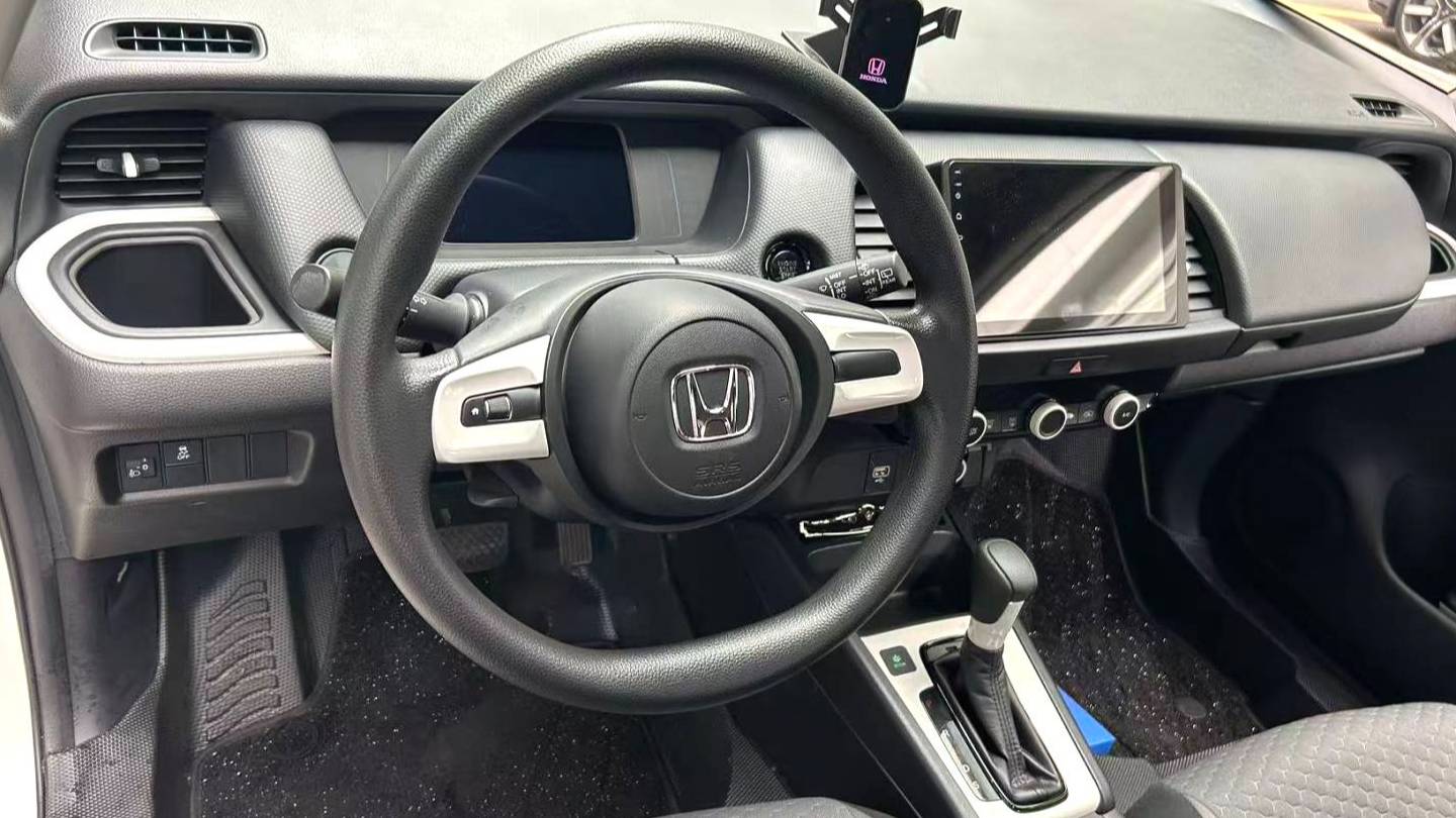 HONDA 2022 FIT 1.5L CVT Trendy Enjoyment Sunroof Edition