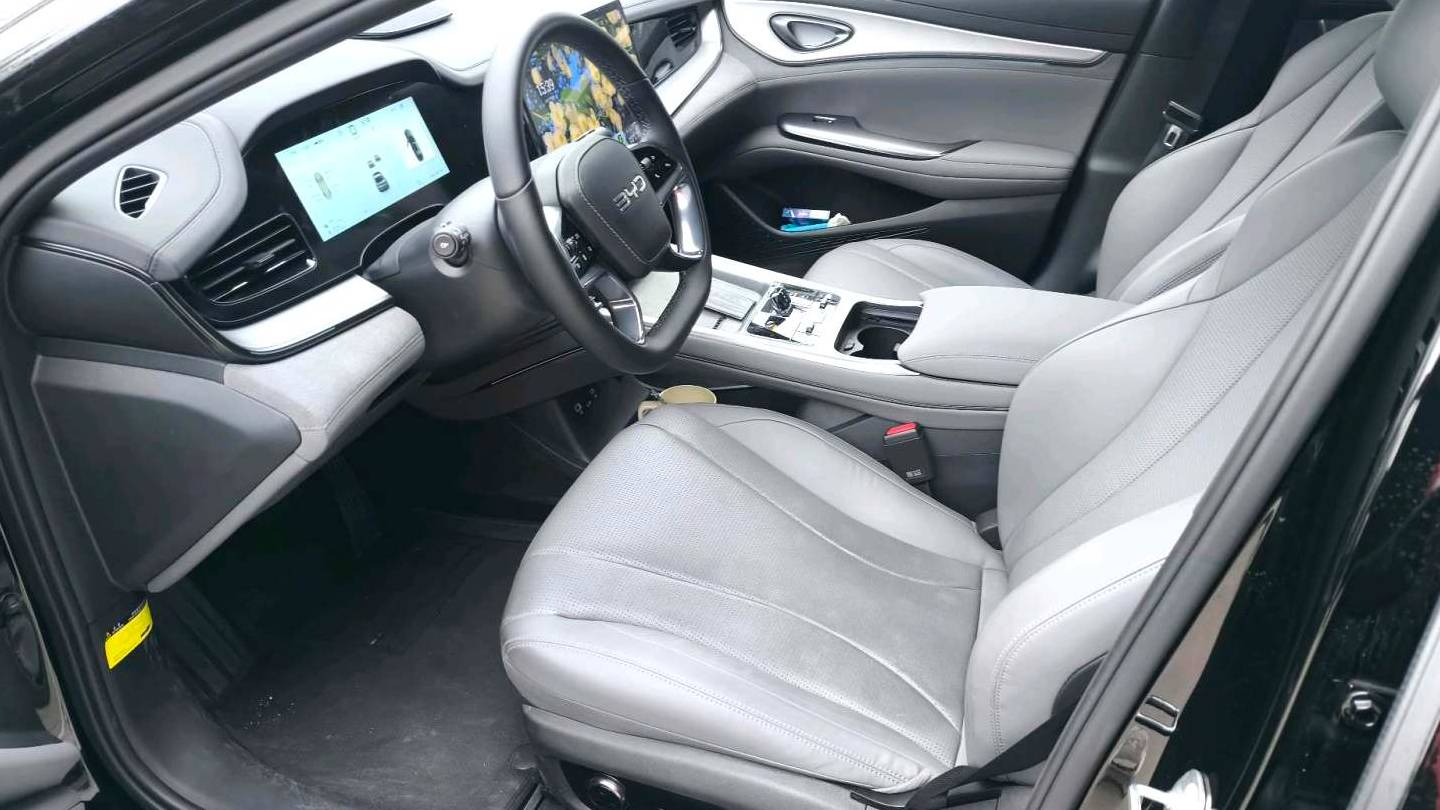 BYD 2025 Seal 07 DM-i DM-i 1.5L 125km Luxury Edition