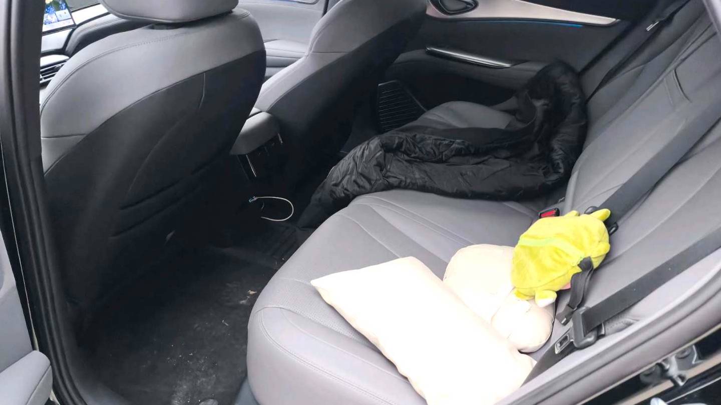 BYD 2025 Seal 07 DM-i DM-i 1.5L 125km Luxury Edition