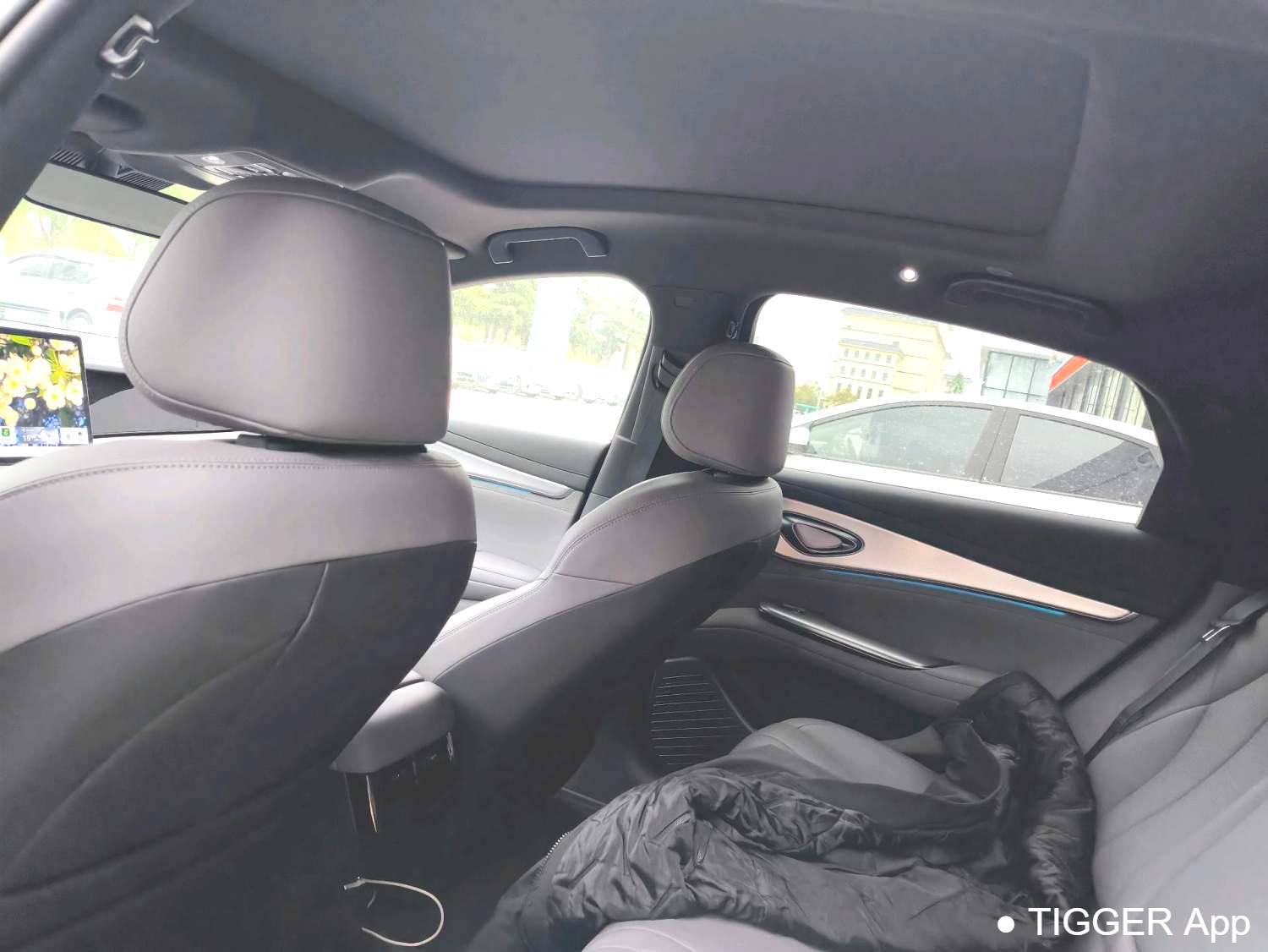 BYD 2025 Seal 07 DM-i DM-i 1.5L 125km Luxury Edition