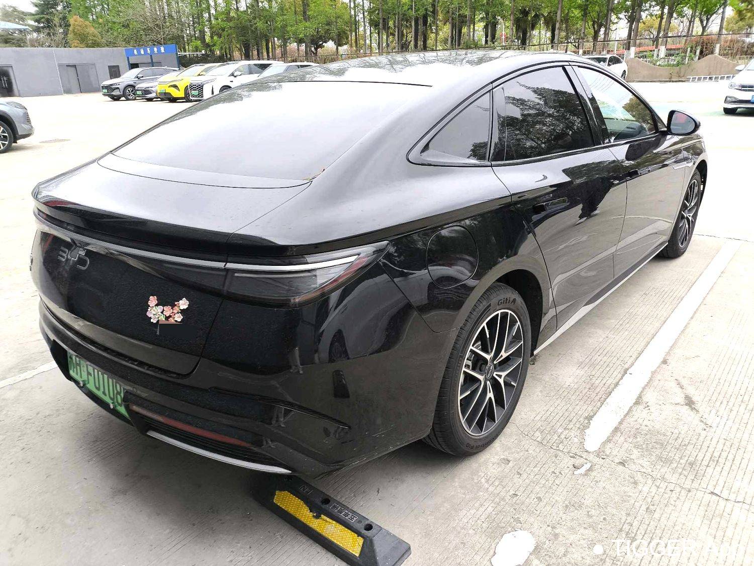 BYD 2025 Seal 07 DM-i DM-i 1.5L 125km Luxury Edition