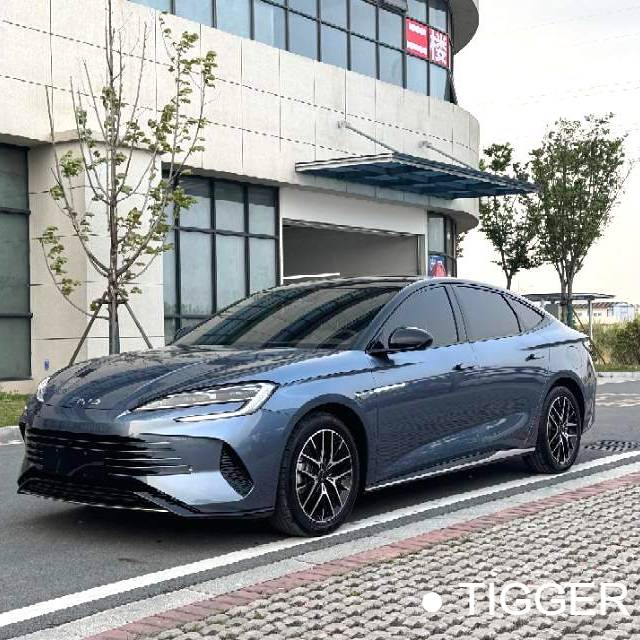 BYD 2025 Seal 07 DM-i DM-i 1.5L 125km Luxury Edition Used Car