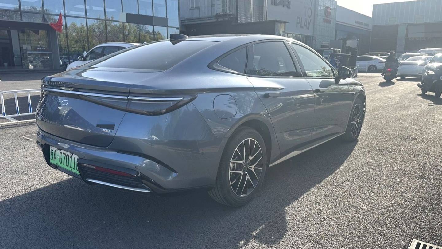 BYD 2025 Seal 07 DM-i Intelligent Driving DM-i 1.5L 125km Luxury Edition