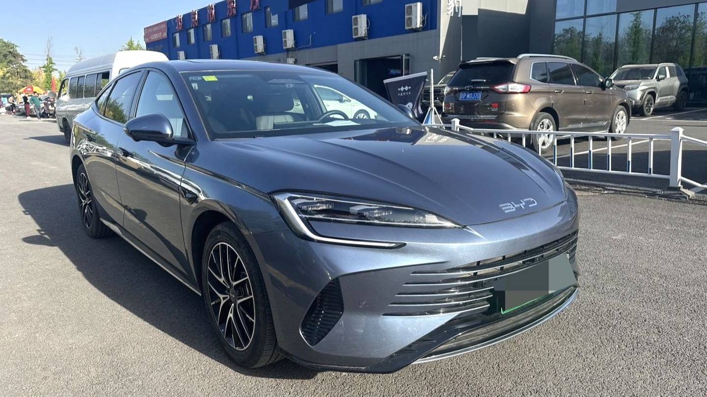 BYD 2025 Seal 07 DM-i Intelligent Driving DM-i 1.5L 125km Luxury Edition