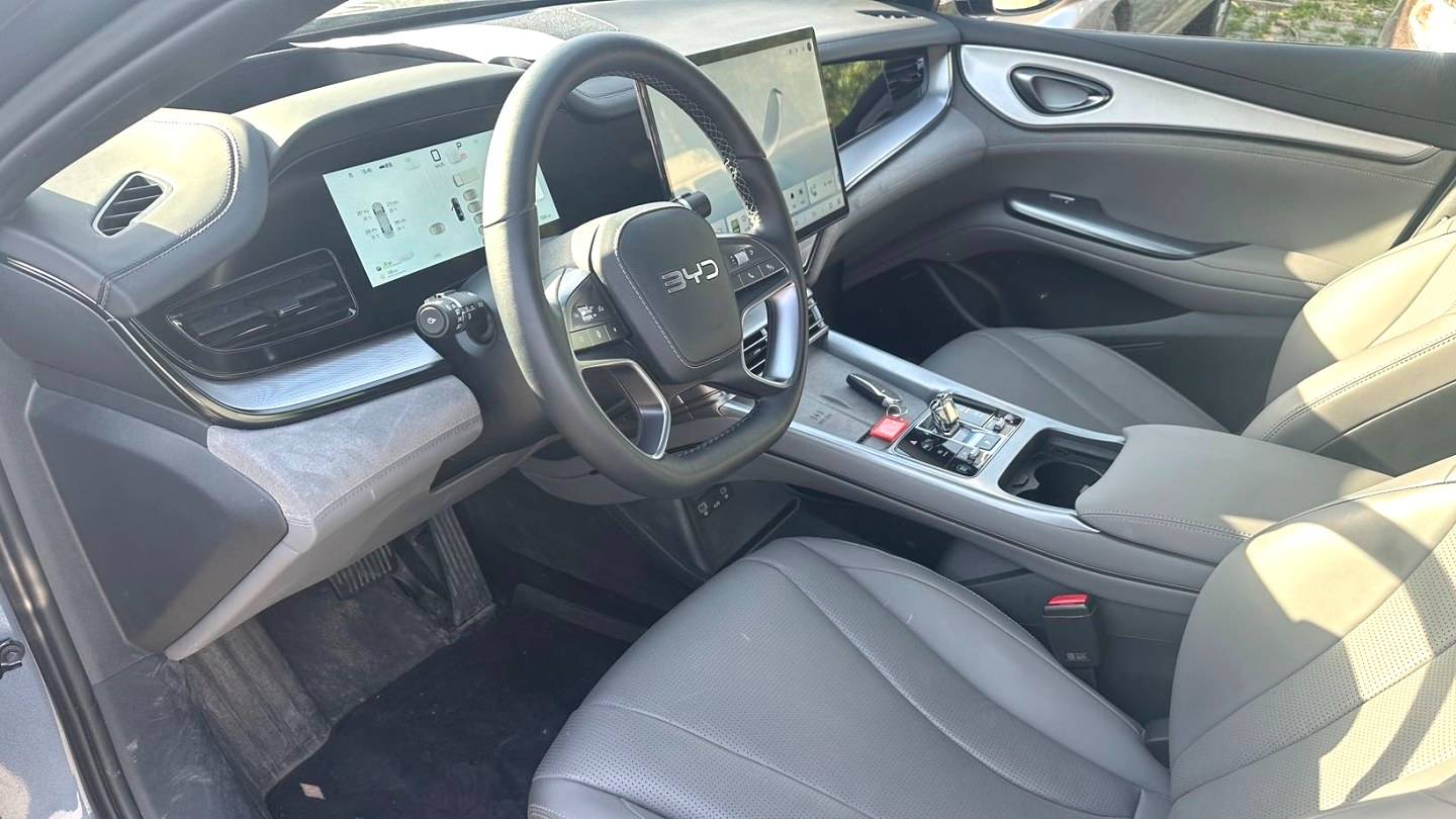 BYD 2025 Seal 07 DM-i Intelligent Driving DM-i 1.5L 125km Luxury Edition